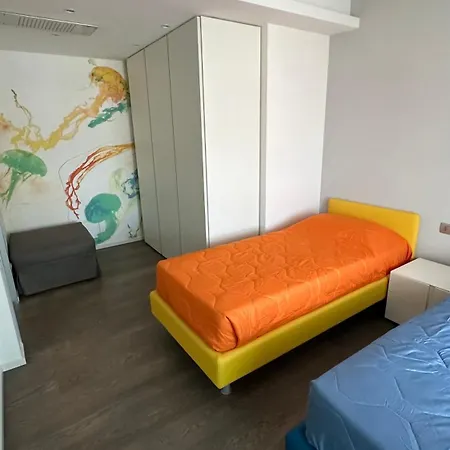 Luxury Fronte Mare Con Ombrellone Appartamento